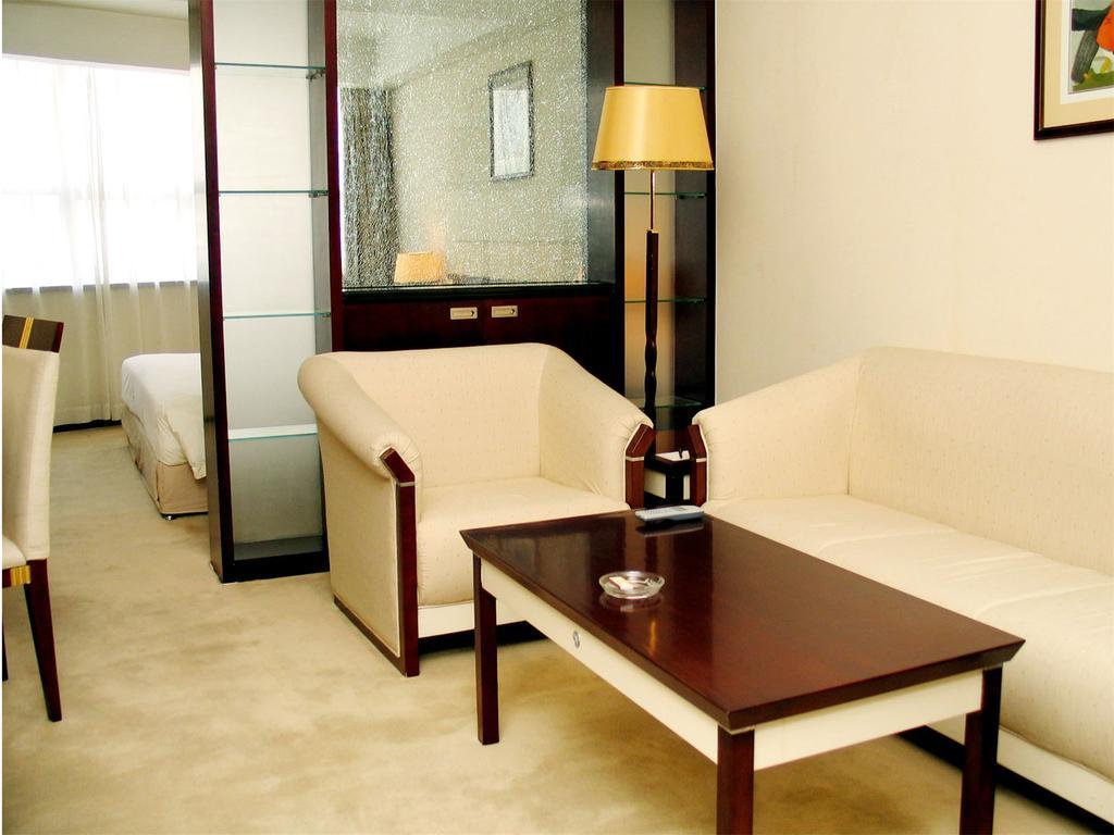 Chang An Grand Hotel Beijing Exterior photo